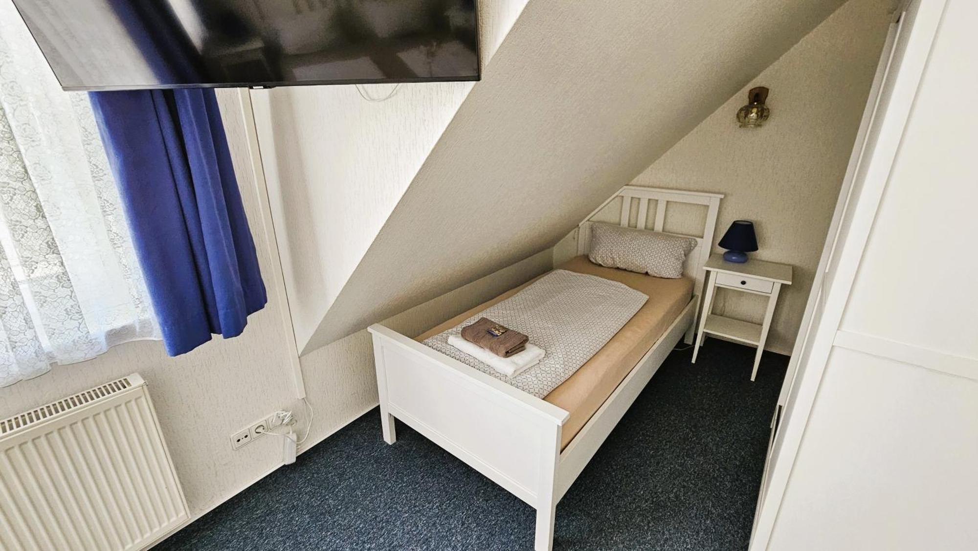 Hotel Dorfkrug Buesum エクステリア 写真